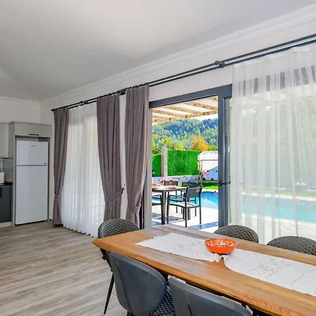 Exclusive With Private Pool, 1001 别墅 *